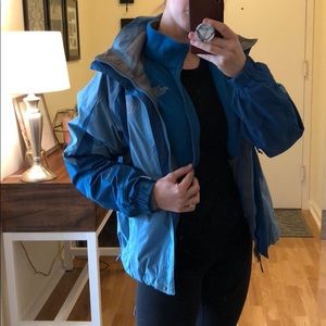 3-in-1 blue North face jacket and fleece combo